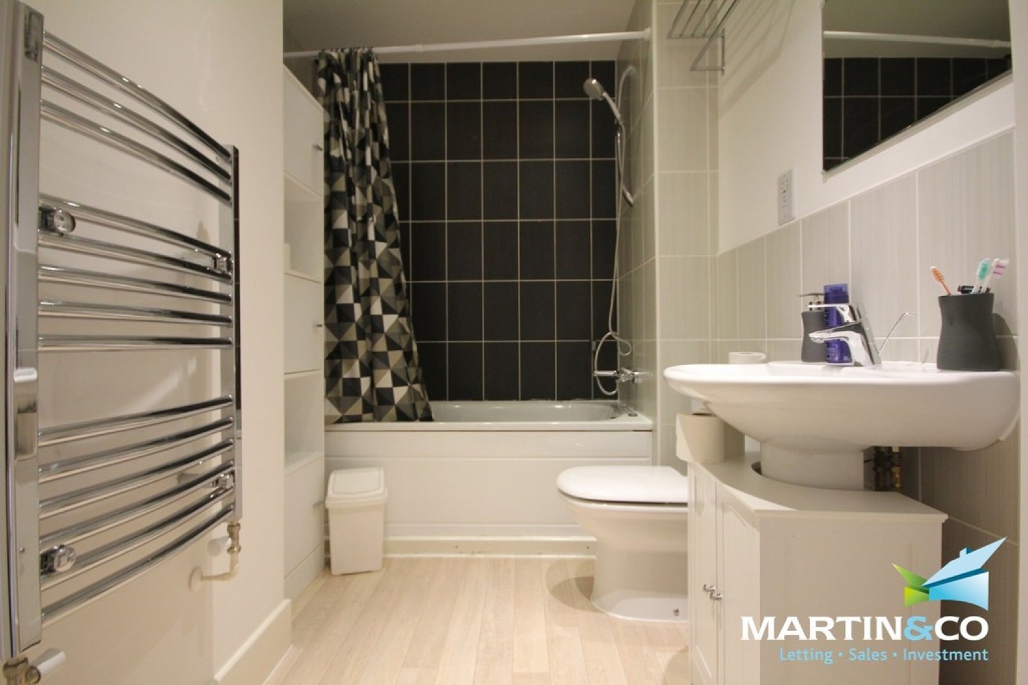 Colbrand Grove, Park Central, B15