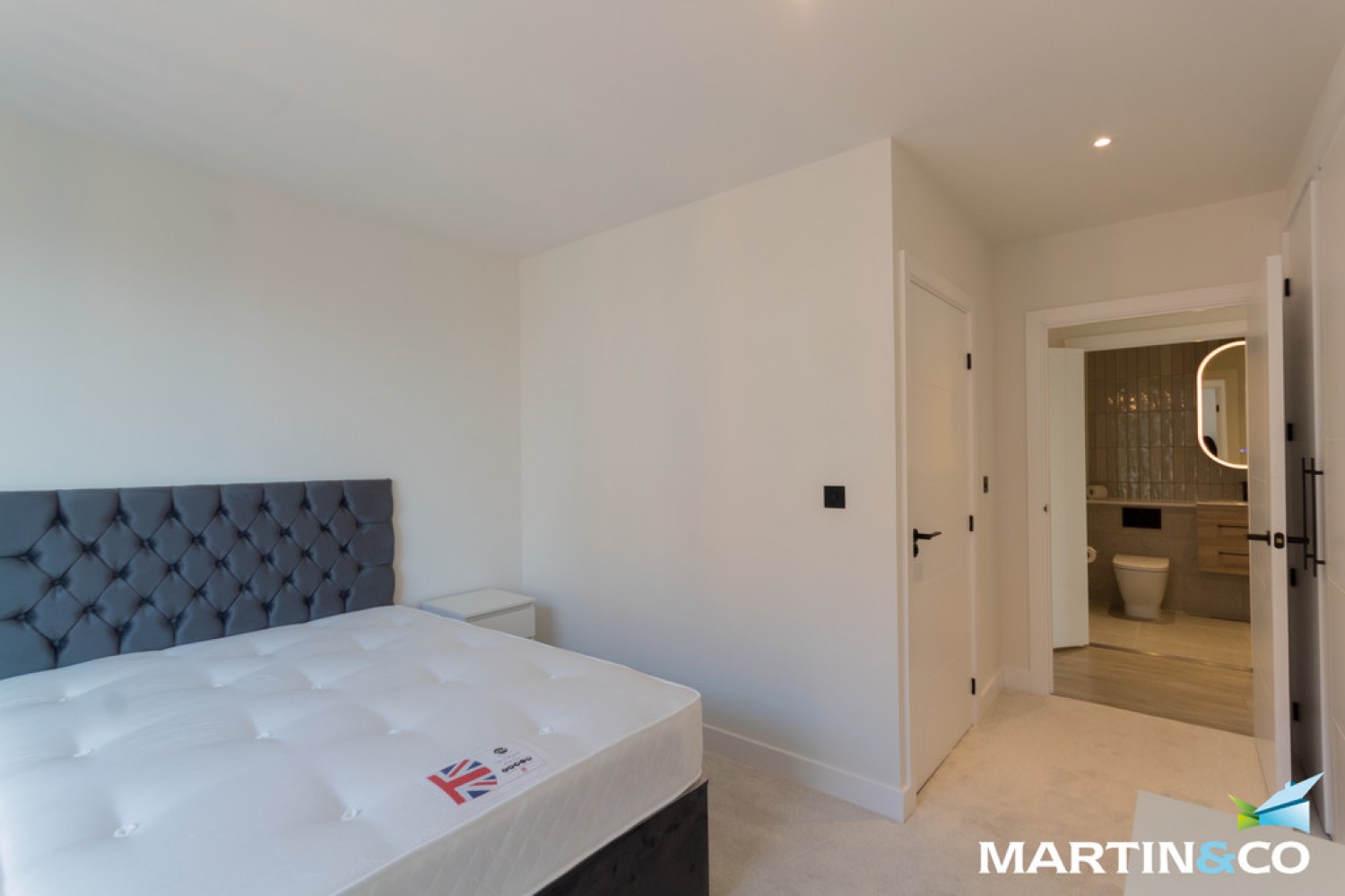 2 bedroom Flat for Letting Cardigan Wharf, Glasswater Locks, Pitt Street, Birmingham, B4