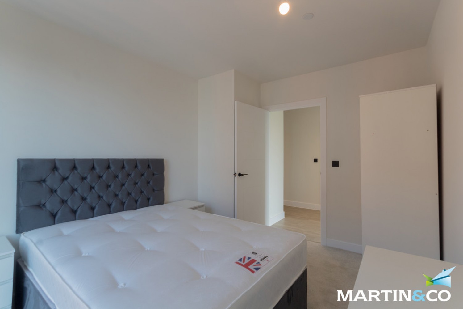 2 bedroom Flat for Letting Cardigan Wharf, Glasswater Locks, Pitt Street, Birmingham, B4