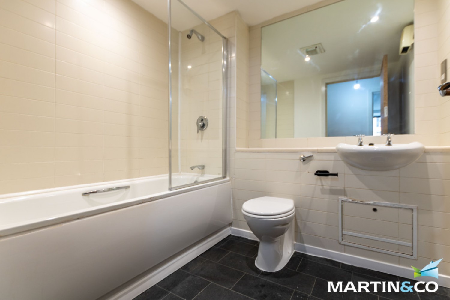 2 bedroom Flat for Letting Kinvara Heights, Rea Place, Birmingham, B12