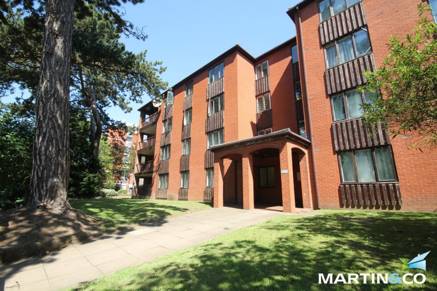 2 bedroom Flat for Sale The Lodge, Hagley Road, Edgbaston, B16