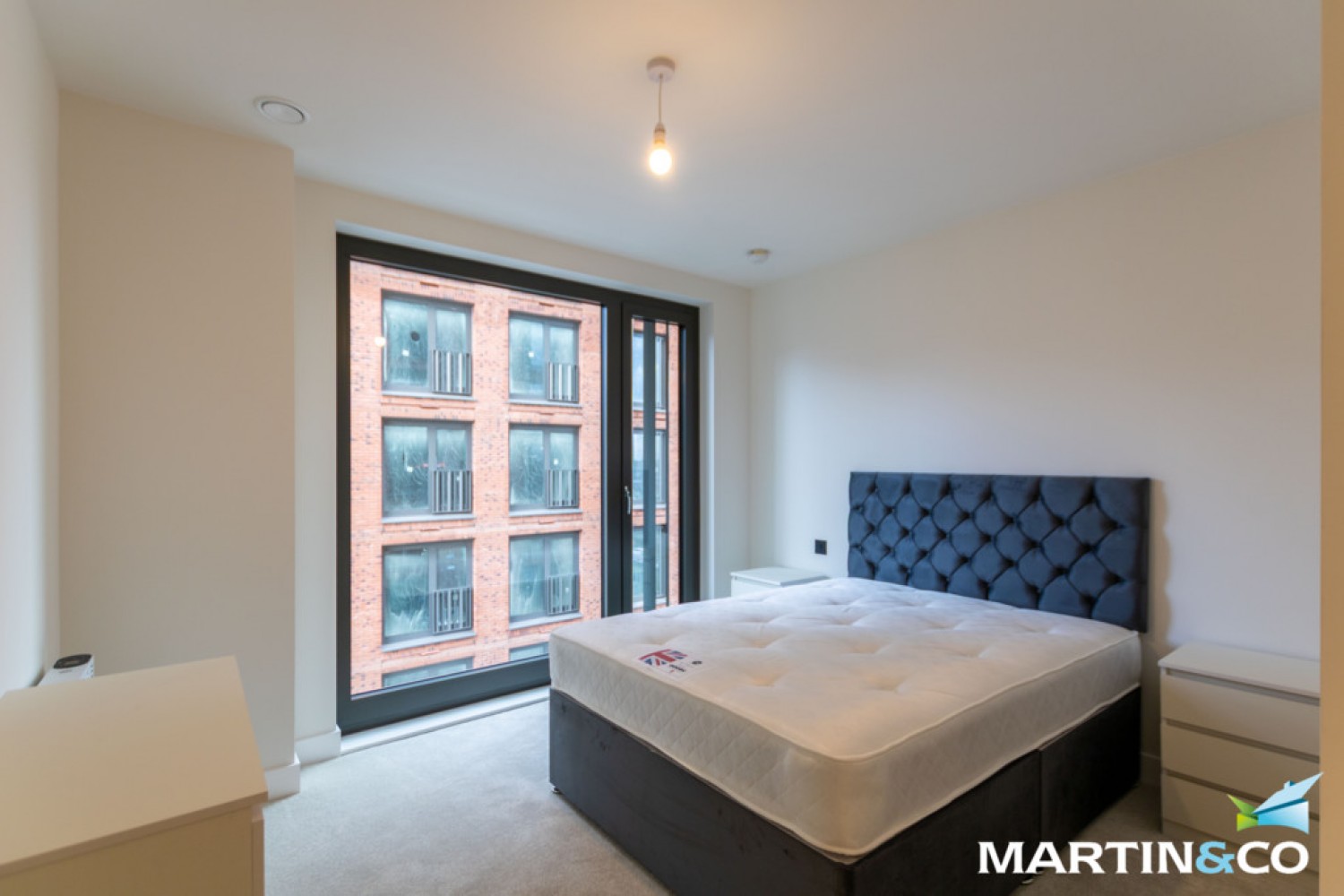 2 bedroom Flat for Letting Cardigan Wharf, Glasswater Locks, Pitt Street, Birmingham, B4