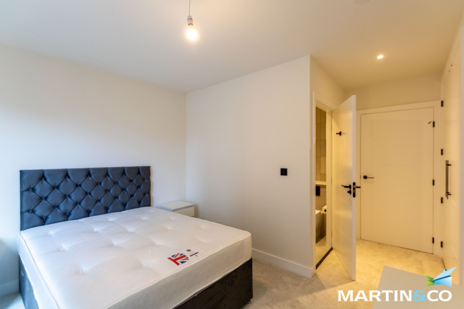 2 bedroom Flat for Letting Cardigan Wharf, Glasswater Locks, Pitt Street, Birmingham, B4