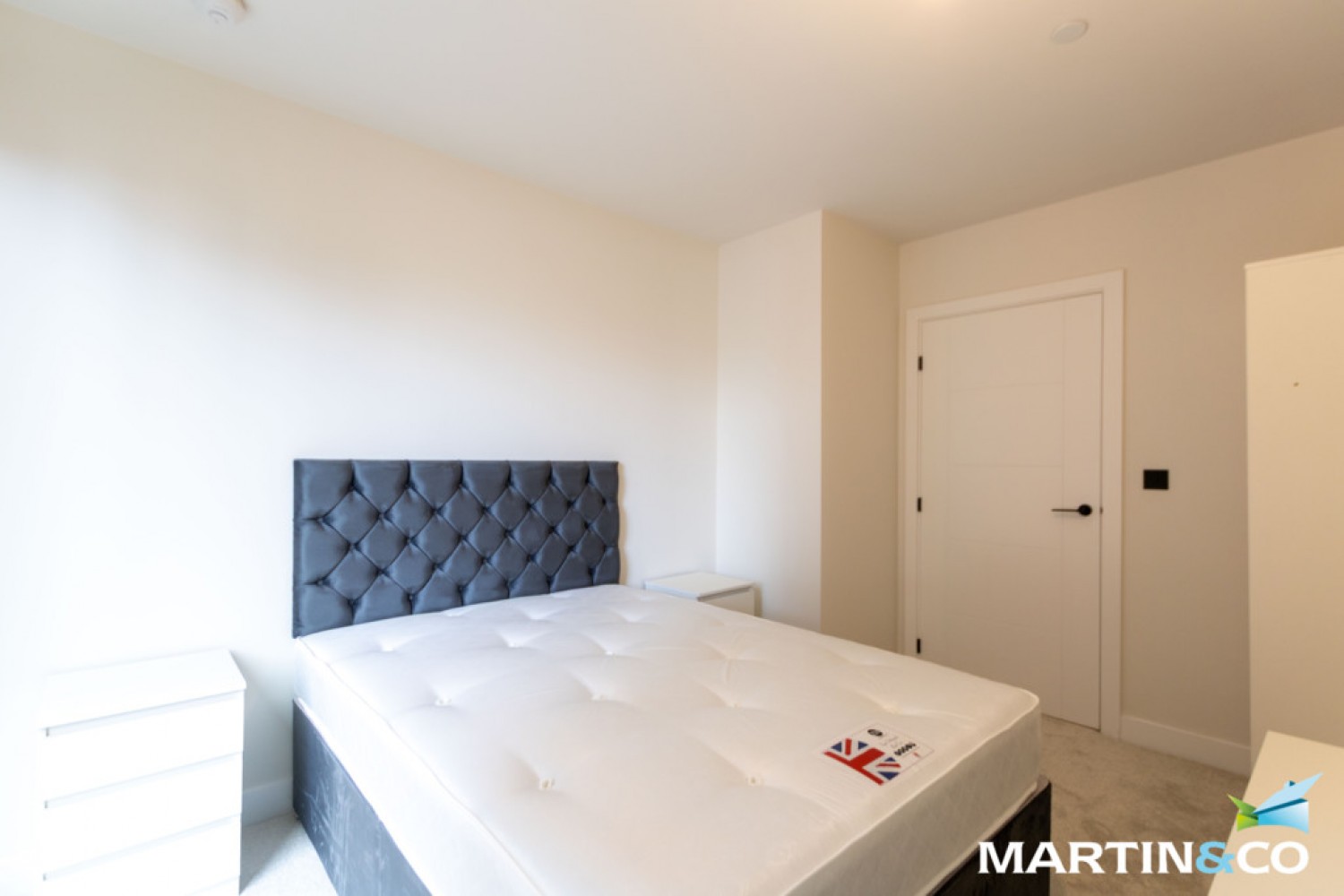 2 bedroom Flat for Letting Cardigan Wharf, Glasswater Locks, Pitt Street, Birmingham, B4