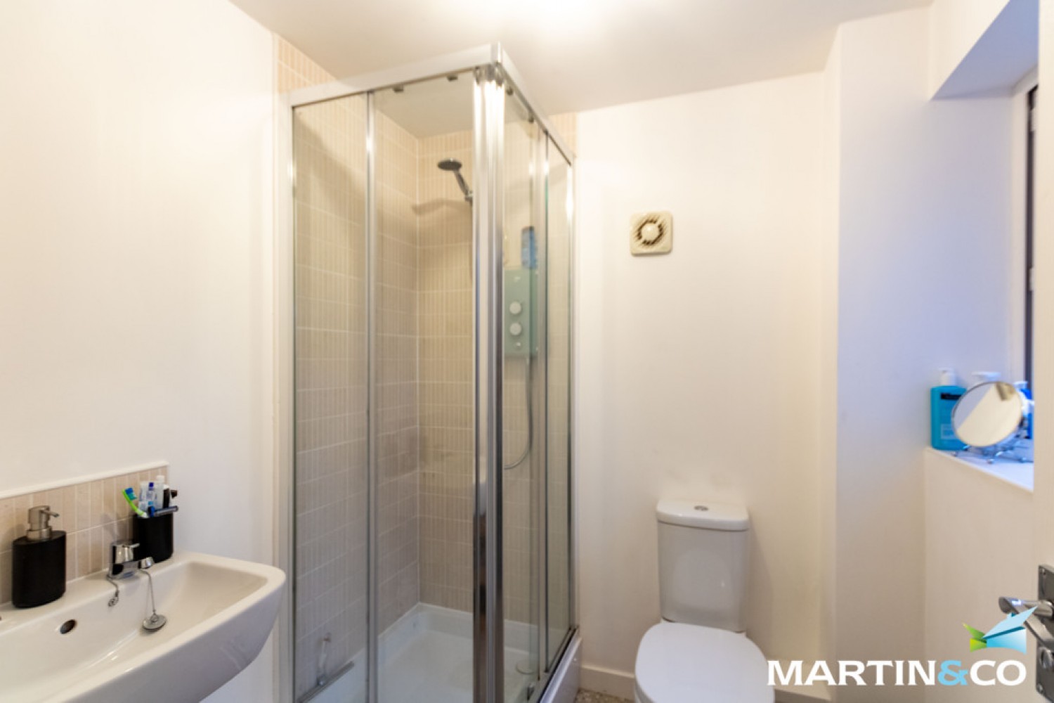 4 bedroom House in Gate Lane, Edgbaston, B16