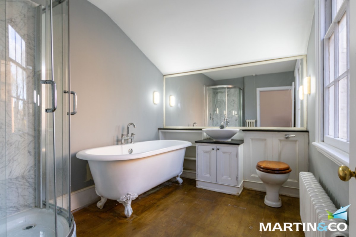 Bristol Road, Edgbaston, B5