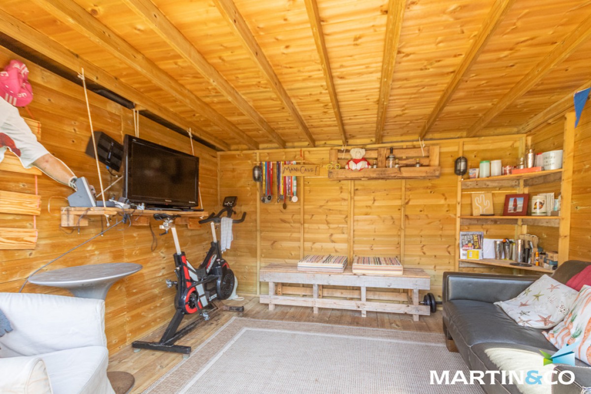 Court Oak Road, Harborne, B17