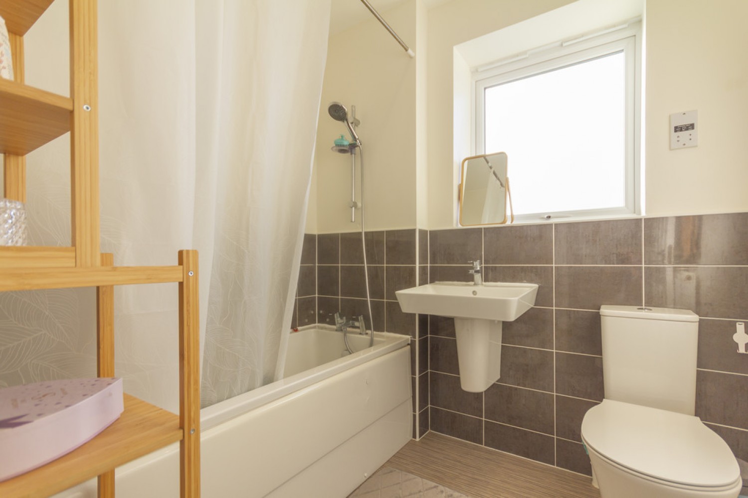 2 bedroom House for Sale Bolton Rise, Dudley, DY4