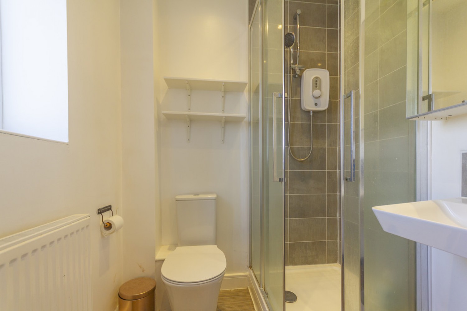 2 bedroom House for Sale Bolton Rise, Dudley, DY4