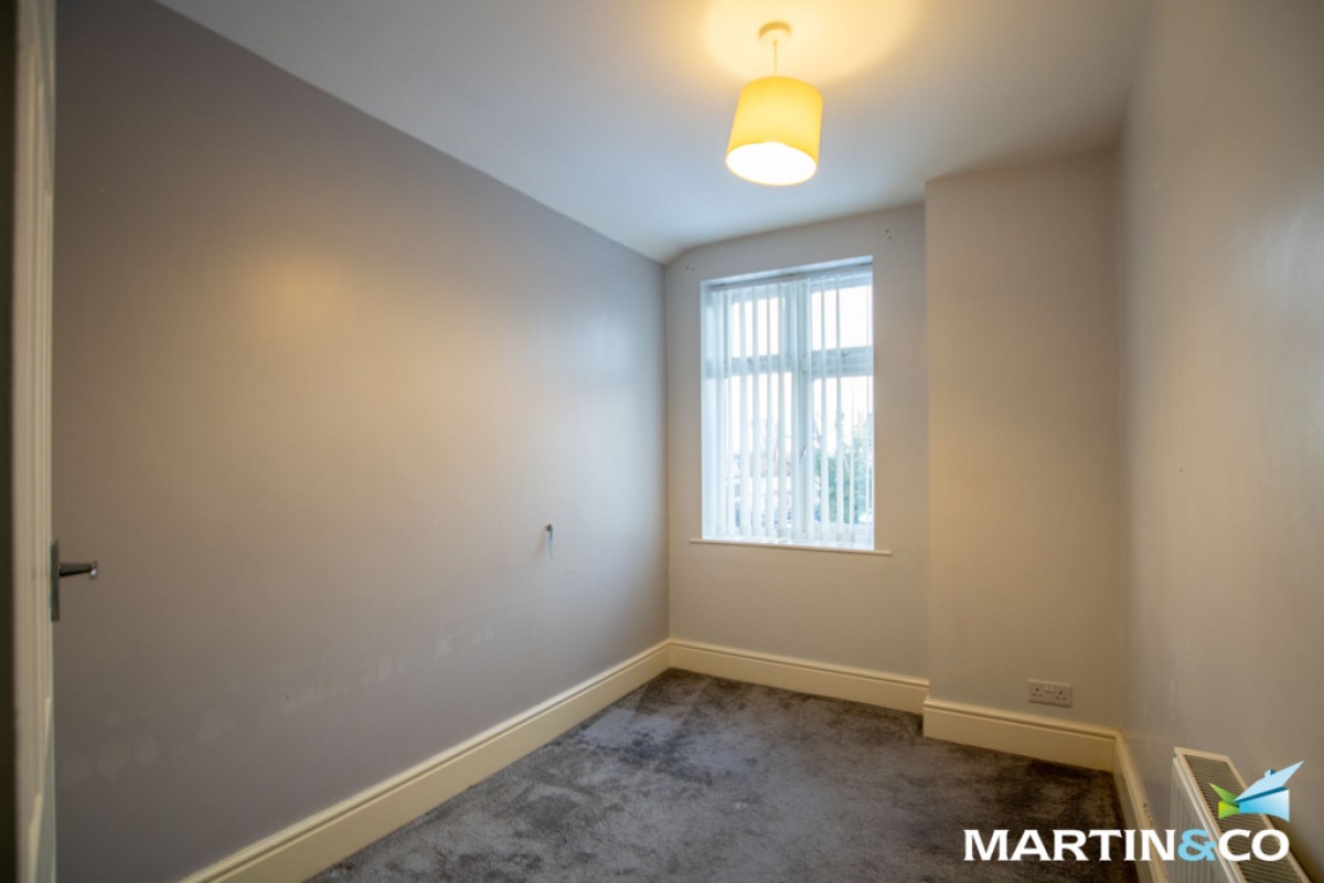 Reginald Road, Bearwood, B67