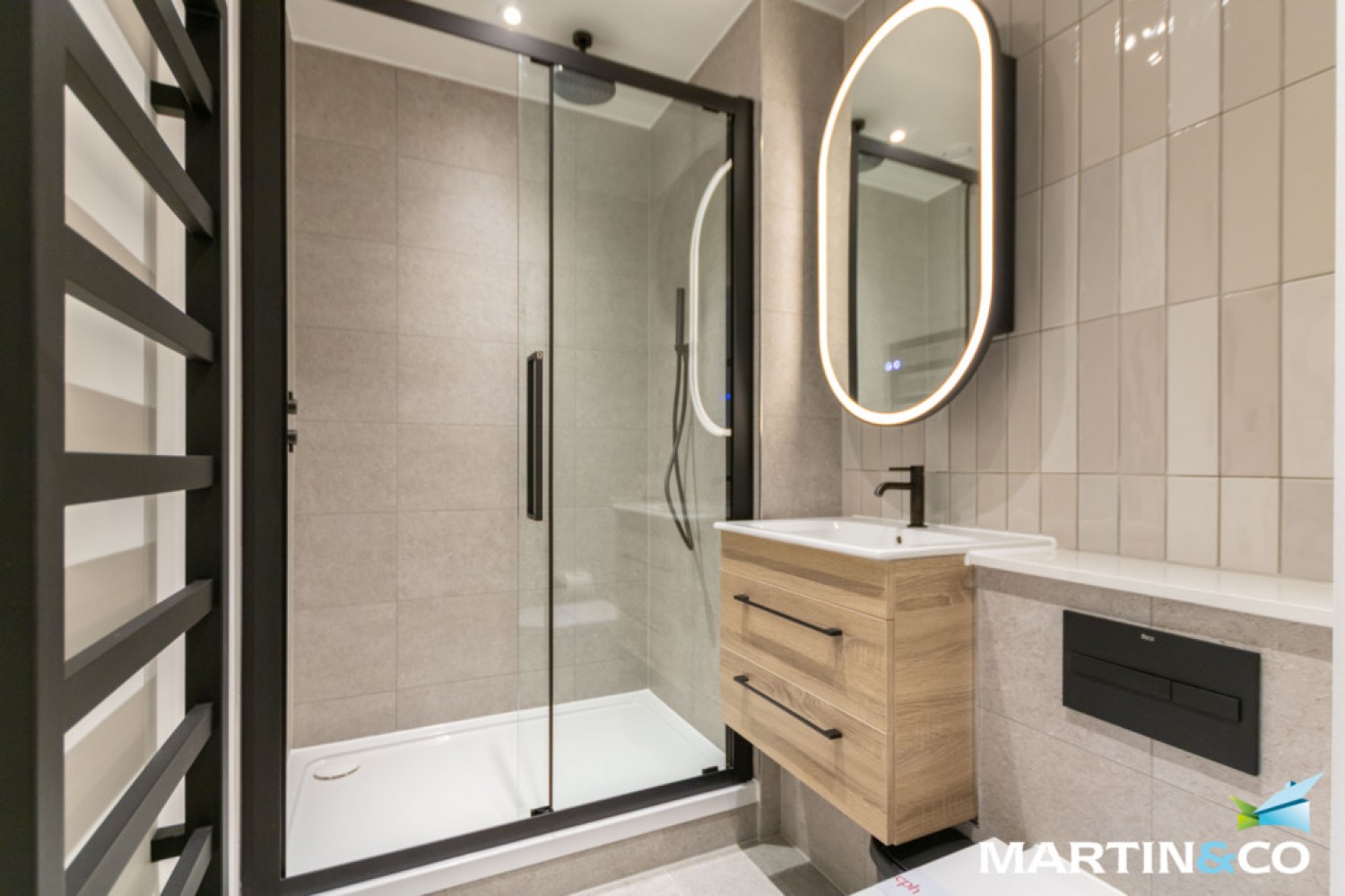 2 bedroom Flat in Belmont Wharf, Glasswater Locks, Pitt Street, Birmingham, B4