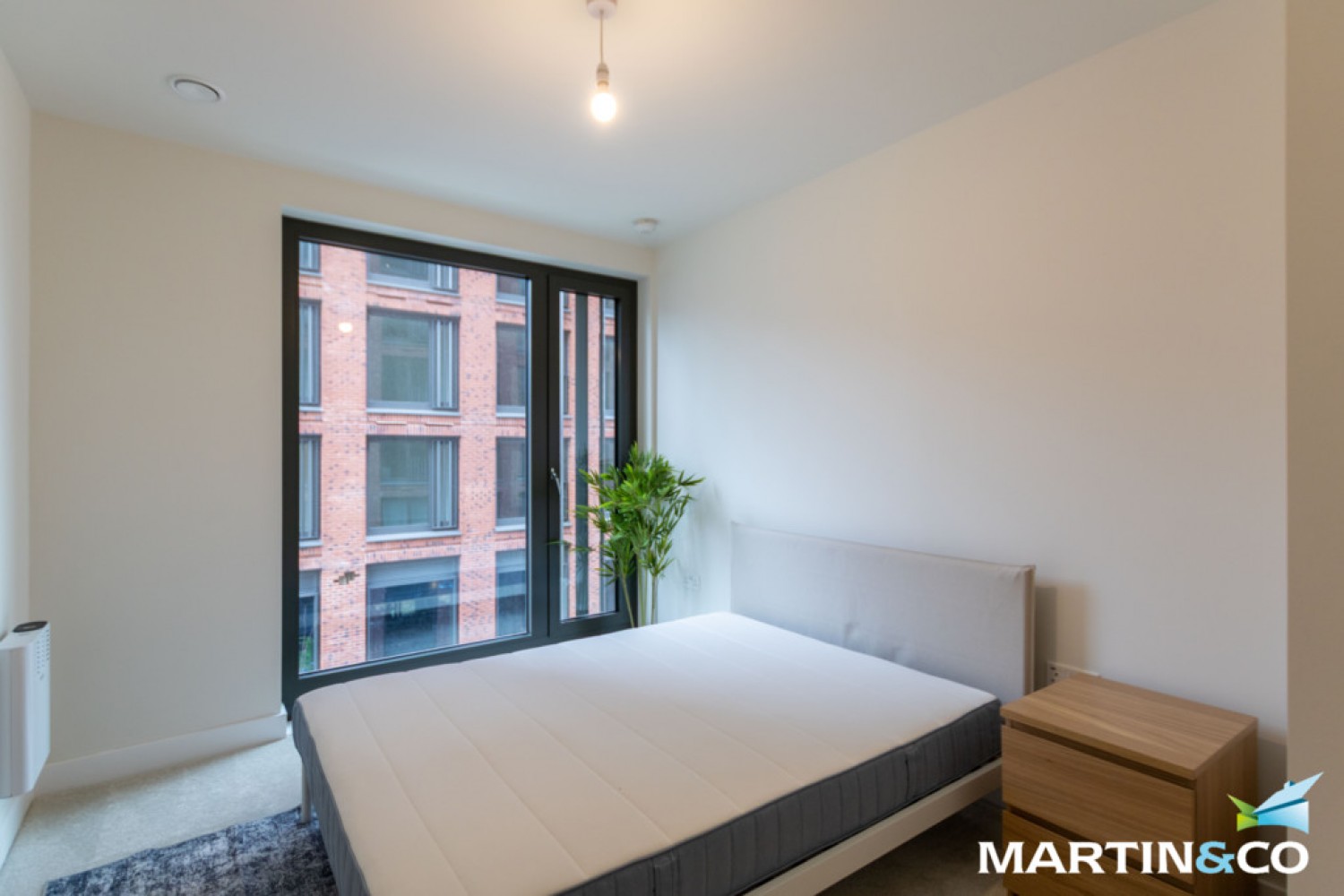 2 bedroom Flat in Belmont Wharf, Glasswater Locks, Pitt Street, Birmingham, B4