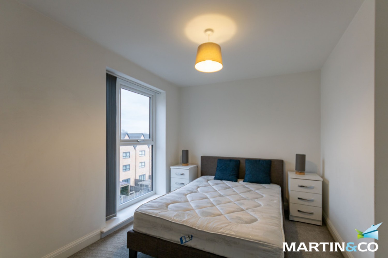 2 bedroom Flat in Waterway House, Belgrave Middleway, Birmingham, B5