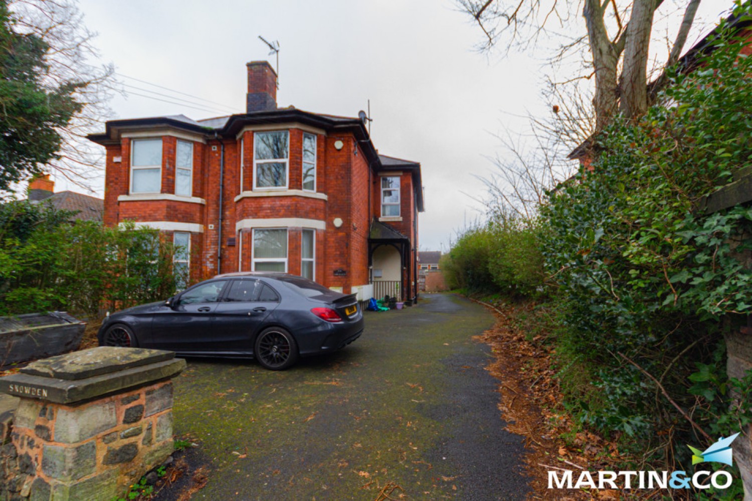 1 bedroom Flat for Letting Dixons Green Road, Dudley, DY2