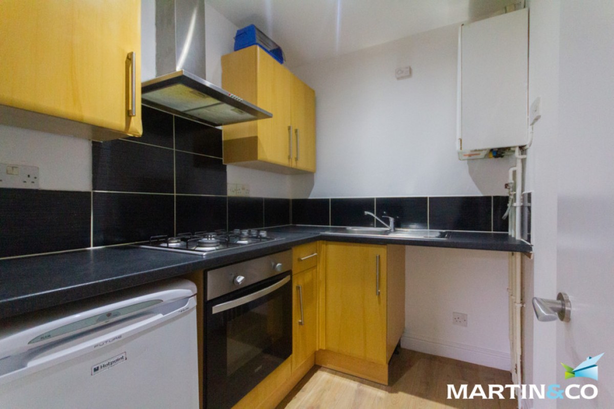 Dixons Green Road, Dudley, DY2