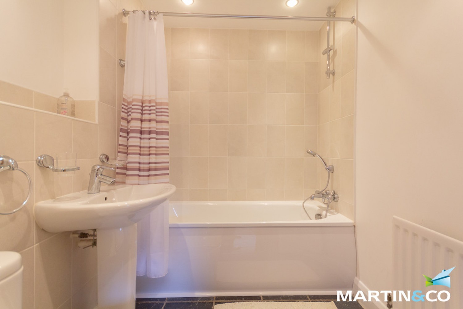 2 bedroom Flat for Letting Cross Farm Manor, Cross Farm Road, Harborne, B17
