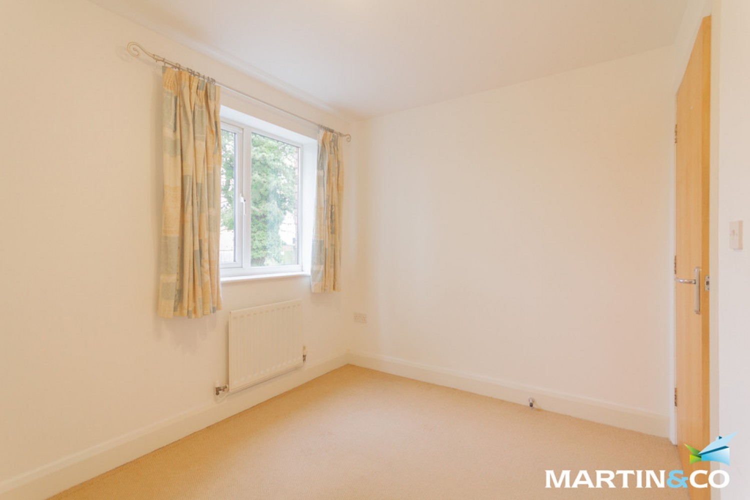 2 bedroom Flat for Letting Cross Farm Manor, Cross Farm Road, Harborne, B17