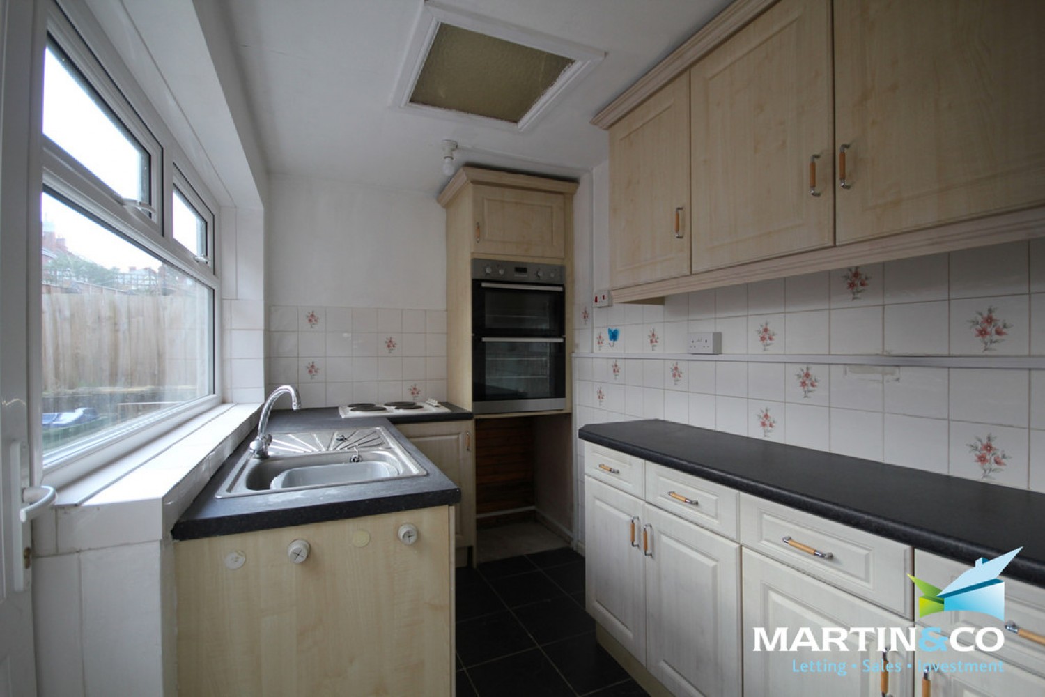 2 bedroom House for Sale Park Road, Bearwood, B67