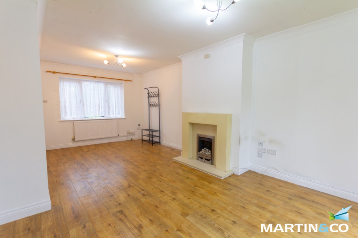 Capern Grove, Quinton, B32