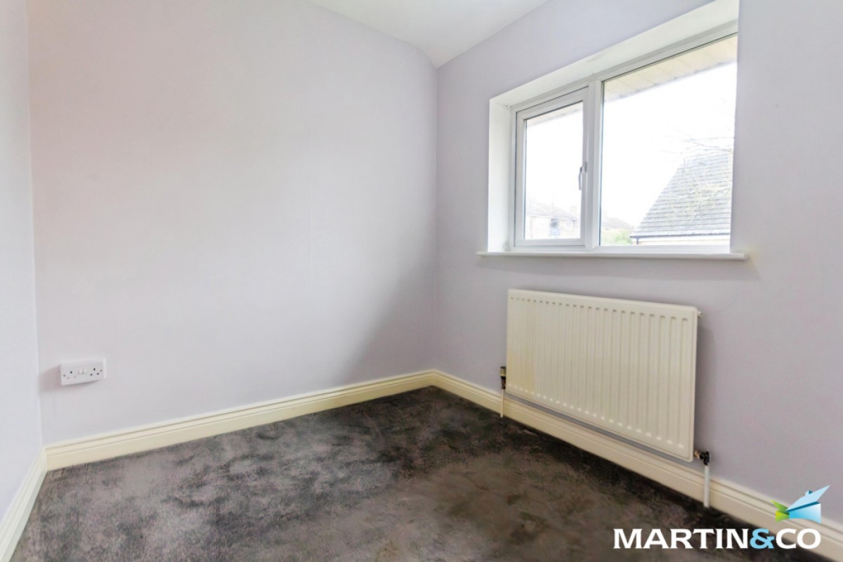 Capern Grove, Quinton, B32