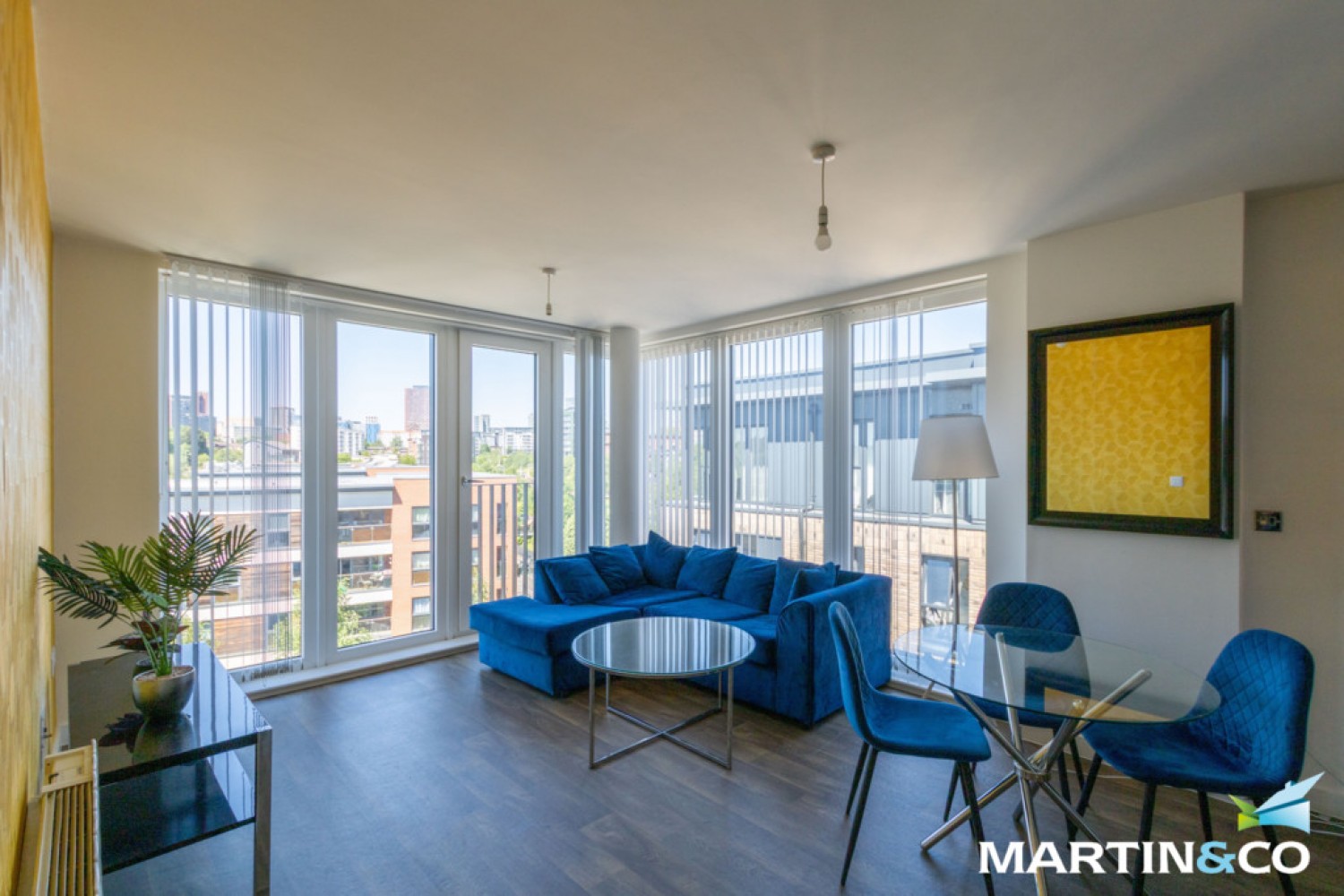 2 bedroom Flat for Sale Hamilton Apartments, Spring Street, Park Central, B15