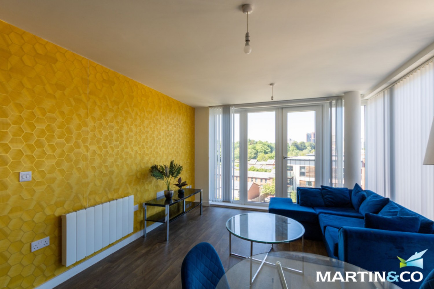 2 bedroom Flat for Sale Hamilton Apartments, Spring Street, Park Central, B15