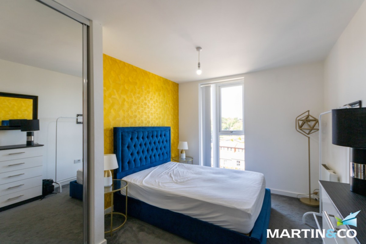 Hamilton Apartments, Spring Street, Park Central, B15