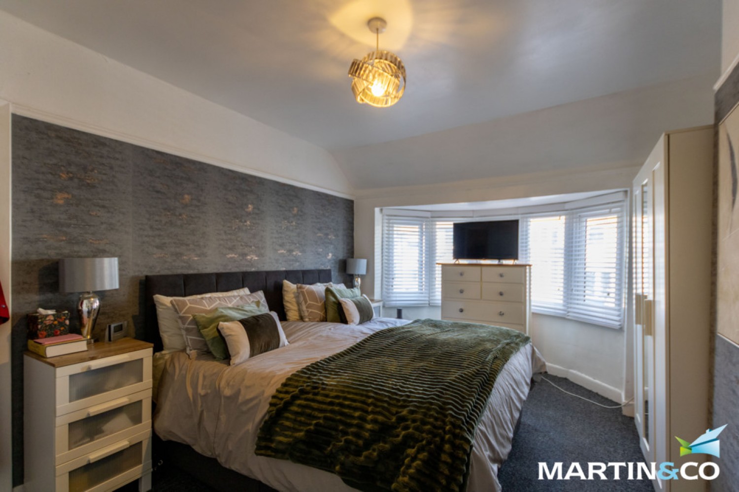3 bedroom House for Sale Hugh Road, Smethwick, B67