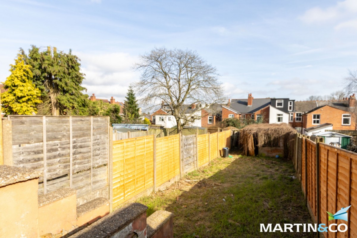 Galton Road, Bearwood, B67