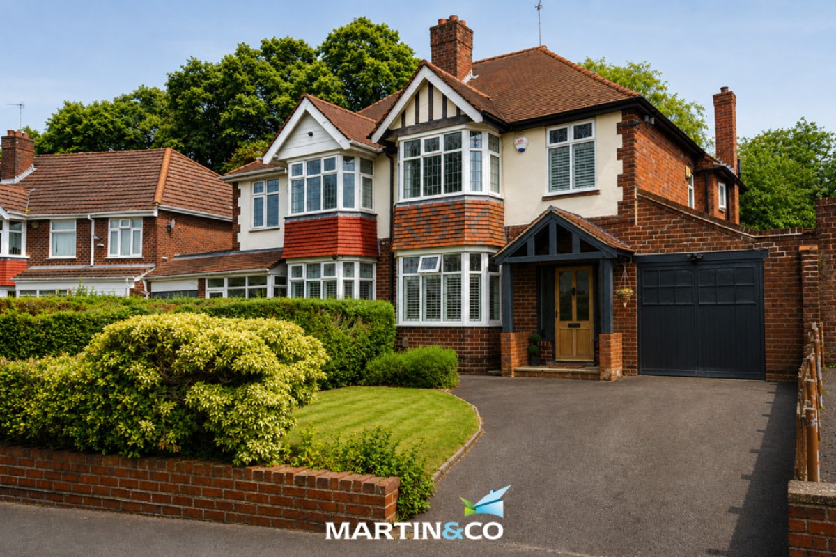 Barnford Crescent, Oldbury, B68