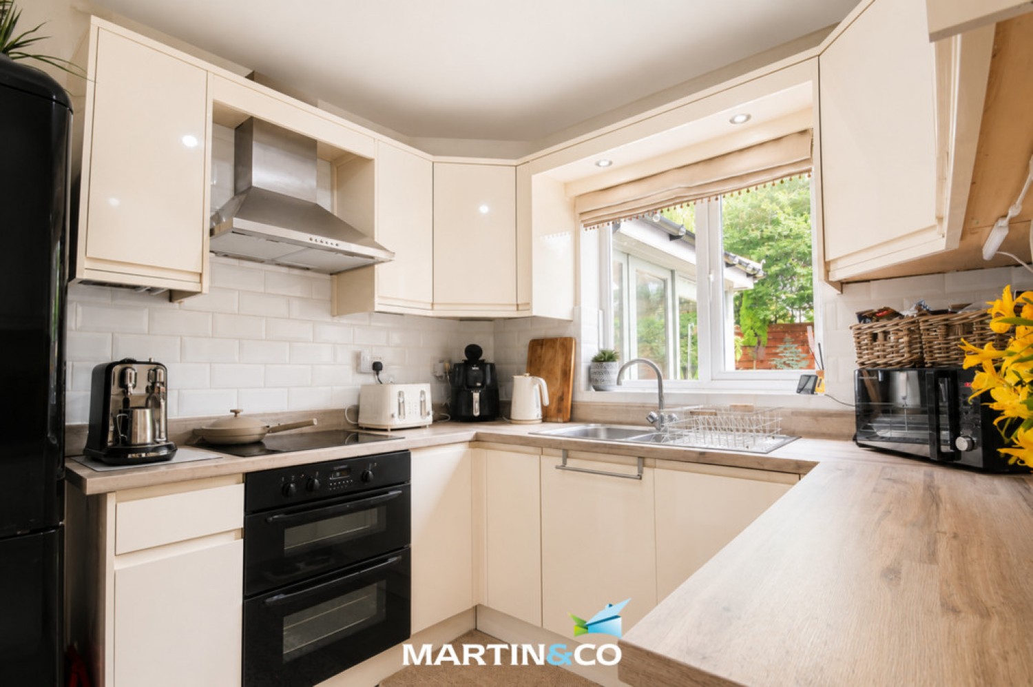 3 bedroom House for Letting Barnford Crescent, Oldbury, B68