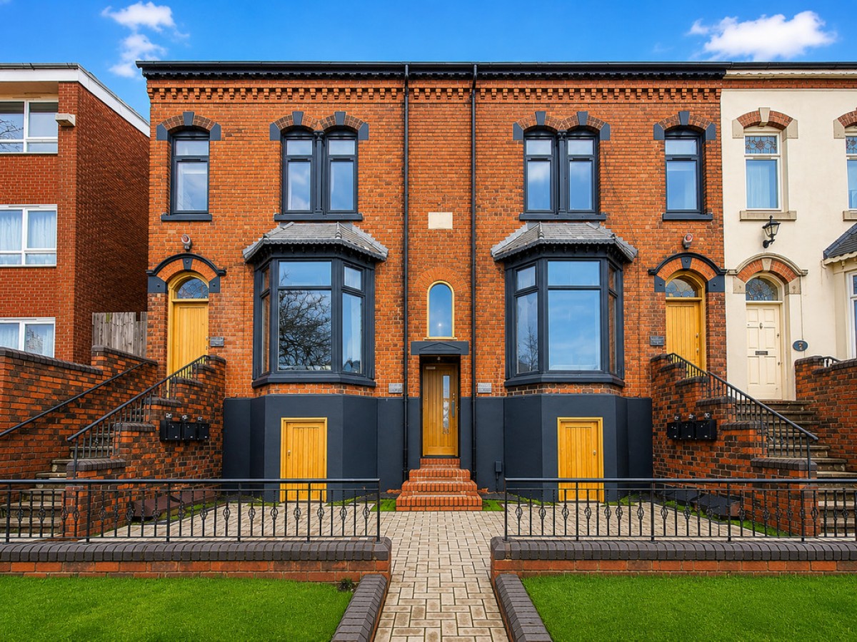 Gravelly Hill, Erdington, B23