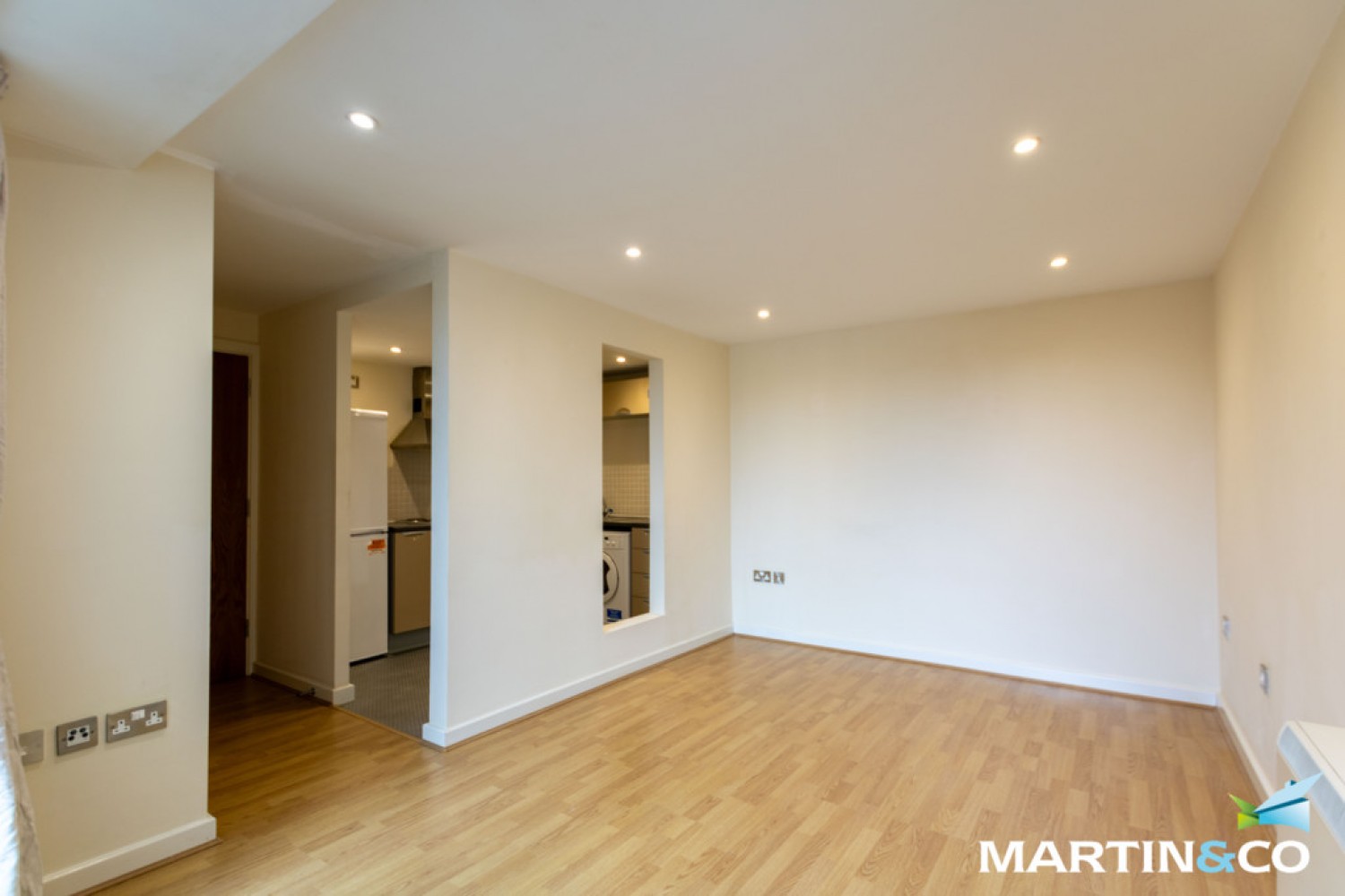 1 bedroom Flat for Letting Kinvara Heights, Bradford Street, Digbeth, B12