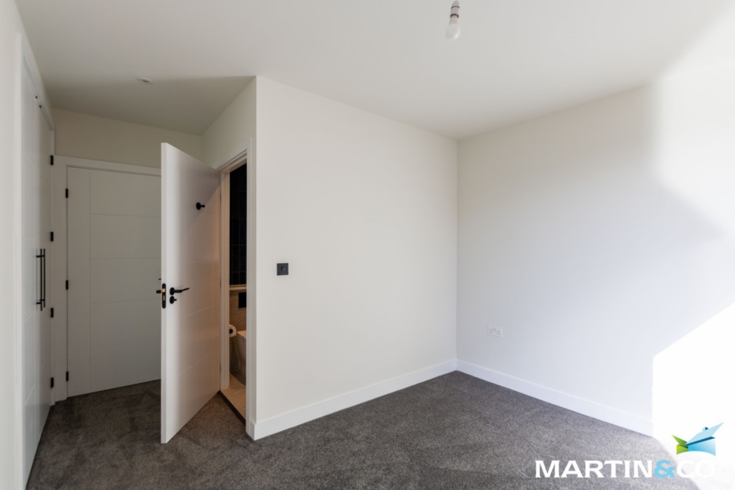 2 bedroom Flat for Letting Cardigan Wharf, Glasswater Locks, Pitt Street, Birmingham, B4