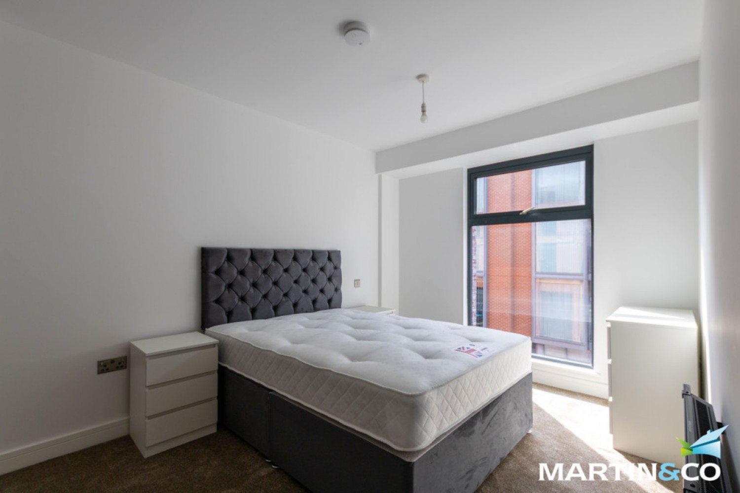 2 bedroom Flat for Letting Charles Green Residences, Albion Street, Jewellery Quarter, B1