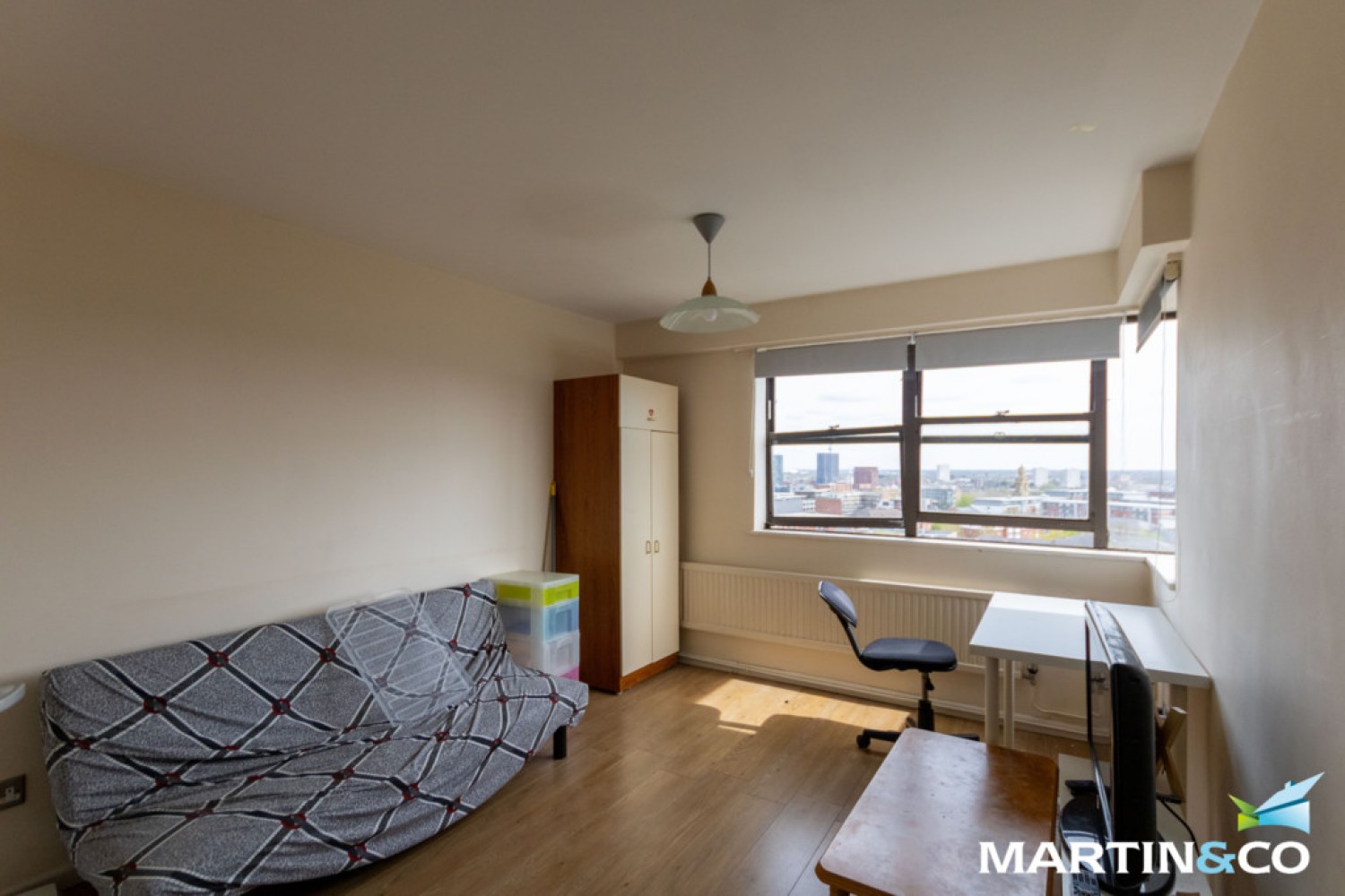 1 bedroom Flat for Letting Trident House, Granville Square, Birmingham, B15