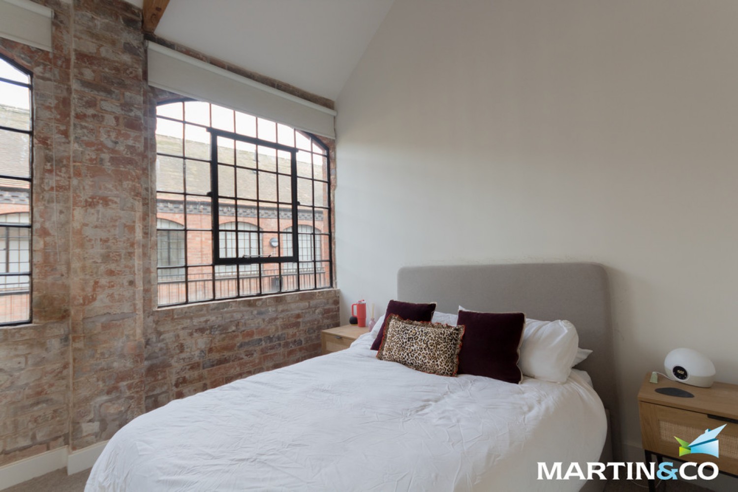 1 bedroom Flat for Letting Great Hampton Street Works, Great Hampton Street, Birmingham, B18