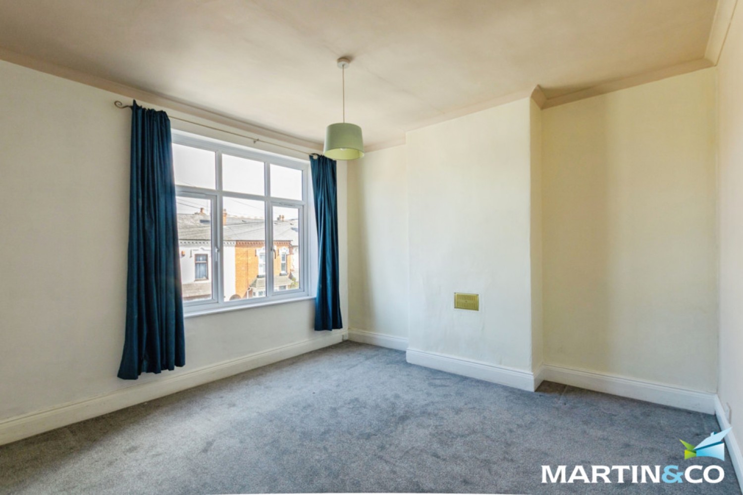 3 bedroom House for Sale Park Road, Bearwood, B67