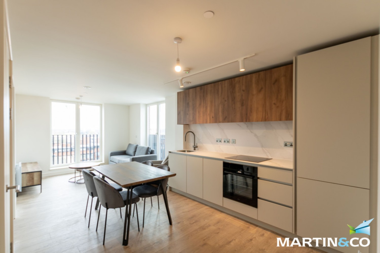 2 bedroom Flat for Letting Sapphire Court, Bradford Street, Digbeth, B12