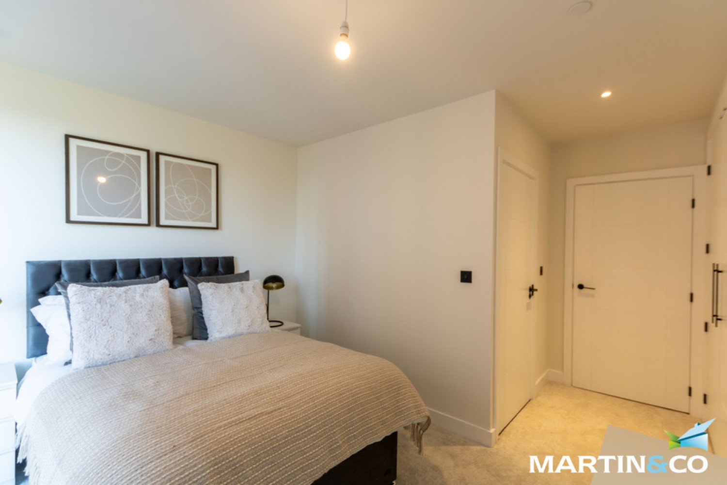 2 bedroom Flat for Letting Cardigan Wharf, Glasswater Locks, Pitt Street, Birmingham, B4