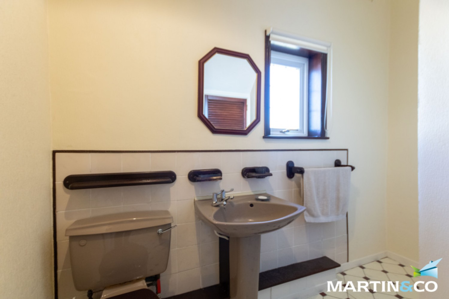 4 bedroom House for Sale Birch Road, Oldbury, B68