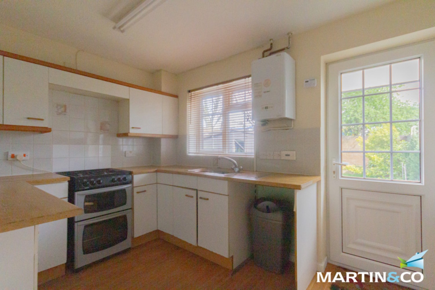 2 bedroom House for Letting Brindlefields Way, Burnt Tree, DY4