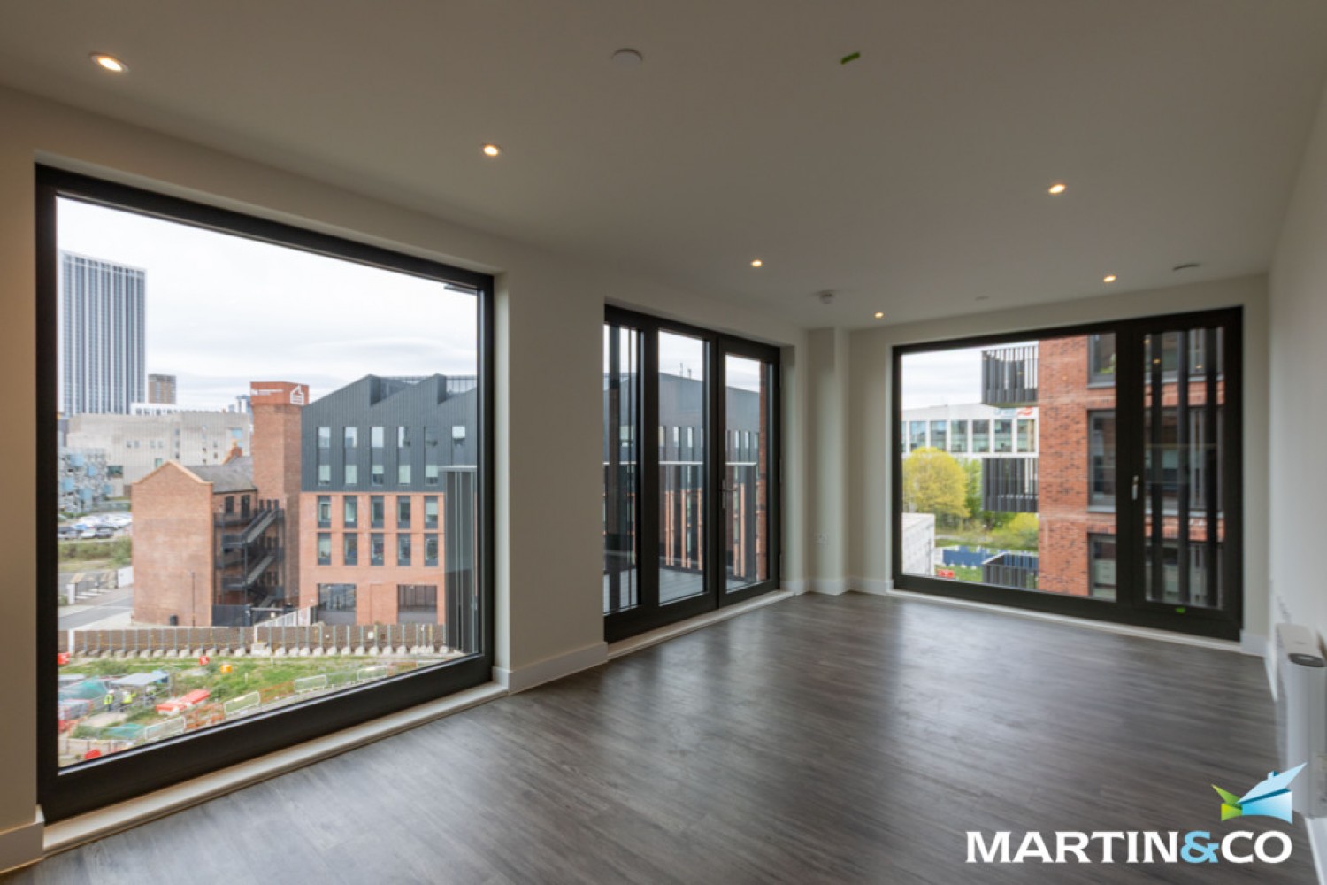 2 bedroom Flat for Letting Cardigan Wharf, Glasswater Locks, Pitt Street, Birmingham, B4