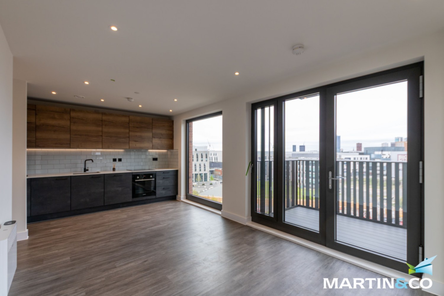 2 bedroom Flat for Letting Cardigan Wharf, Glasswater Locks, Pitt Street, Birmingham, B4