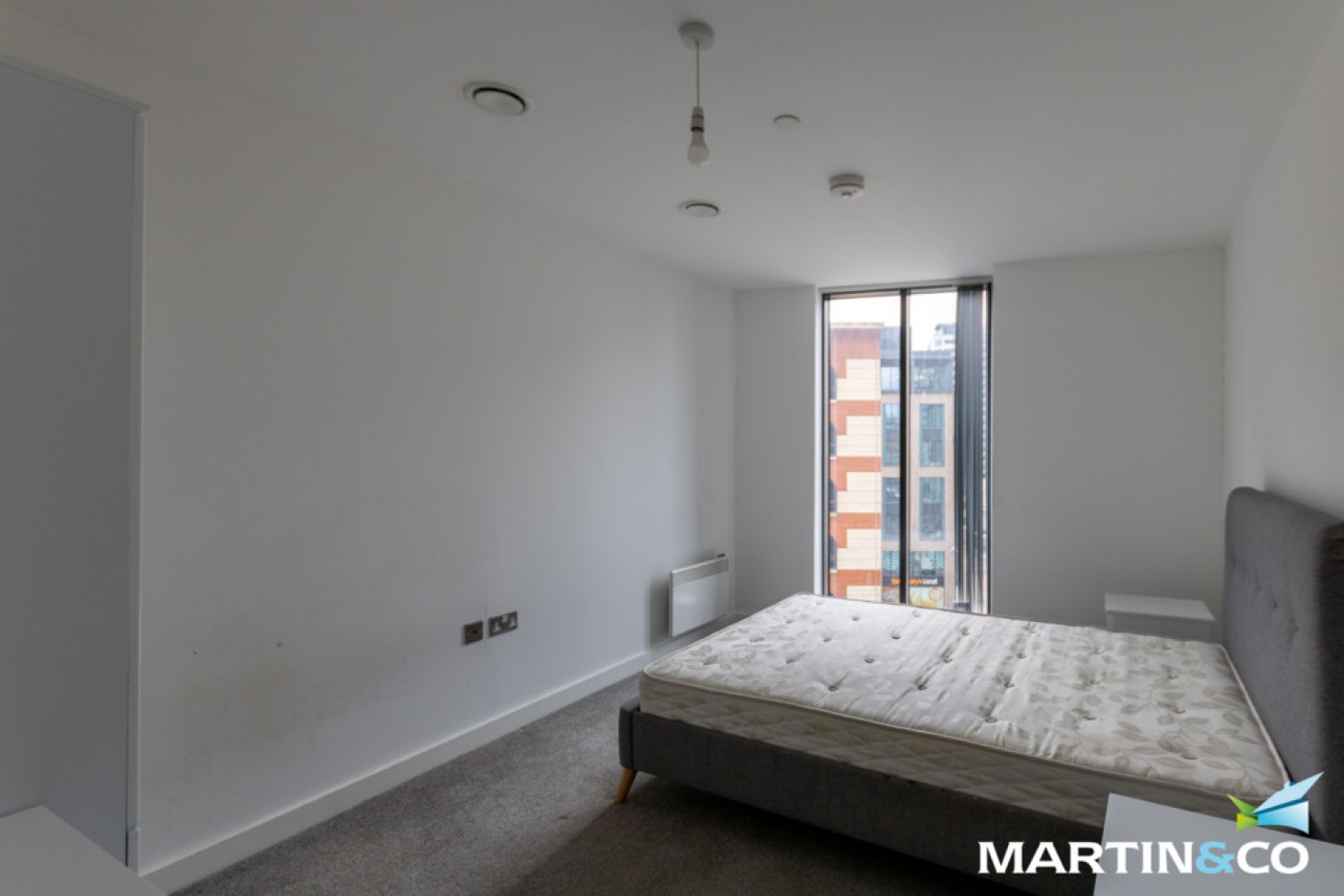 2 bedroom Flat for Letting The Bank Tower 2, Sheepcote Street, Birmingham, B16