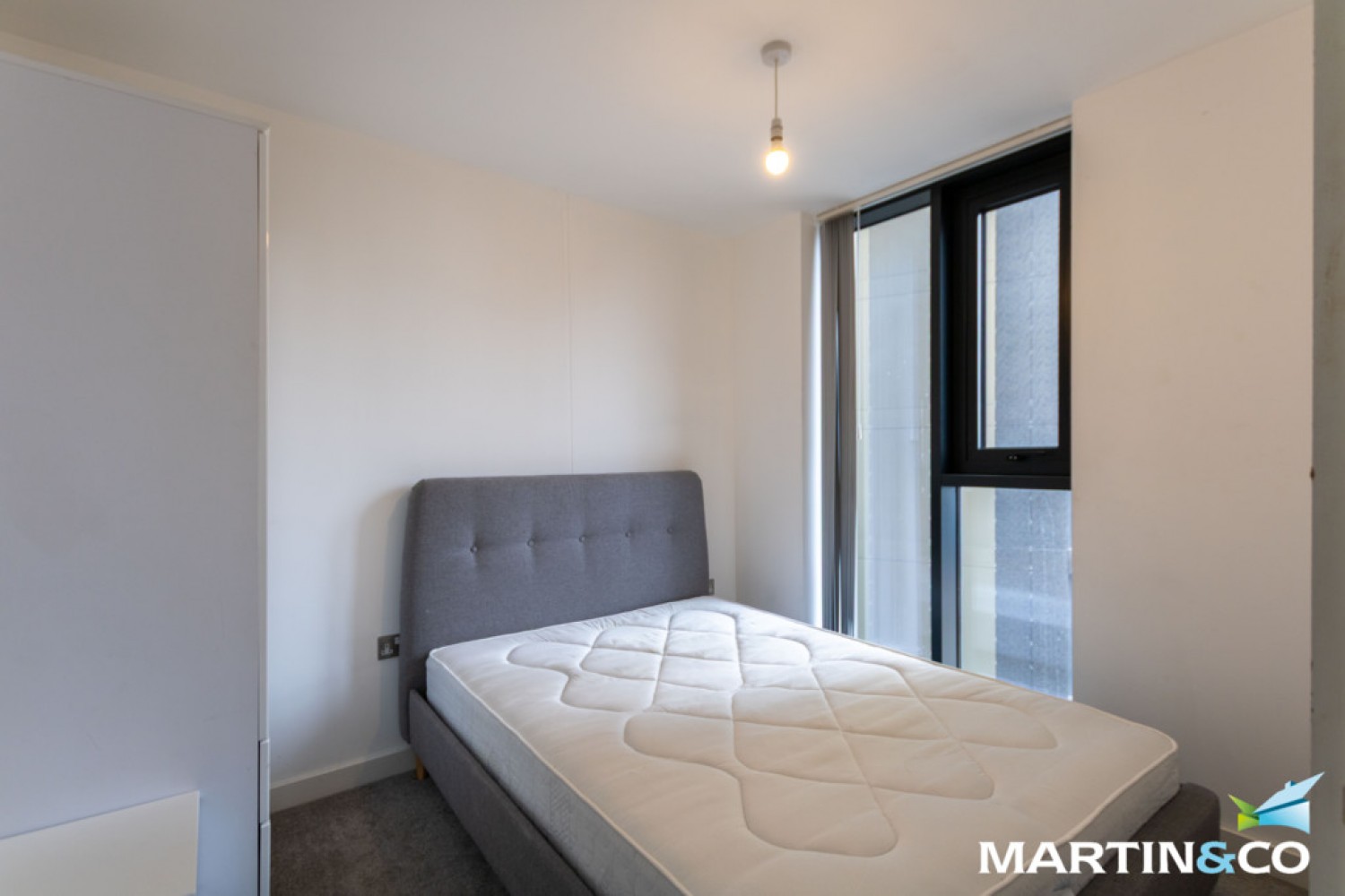 2 bedroom Flat for Letting The Bank Tower 2, Sheepcote Street, Birmingham, B16