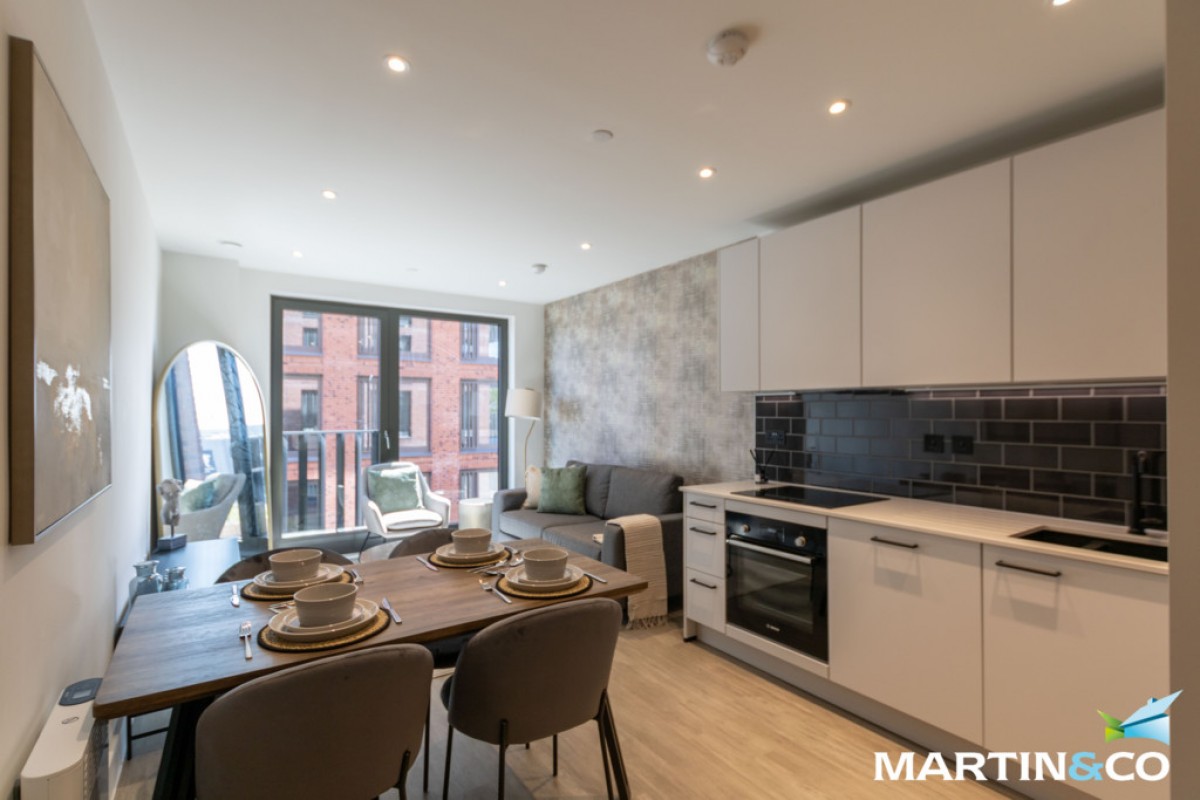 Curzon Wharf, Glasswater Locks, Pitt Street, Birmingham, B4