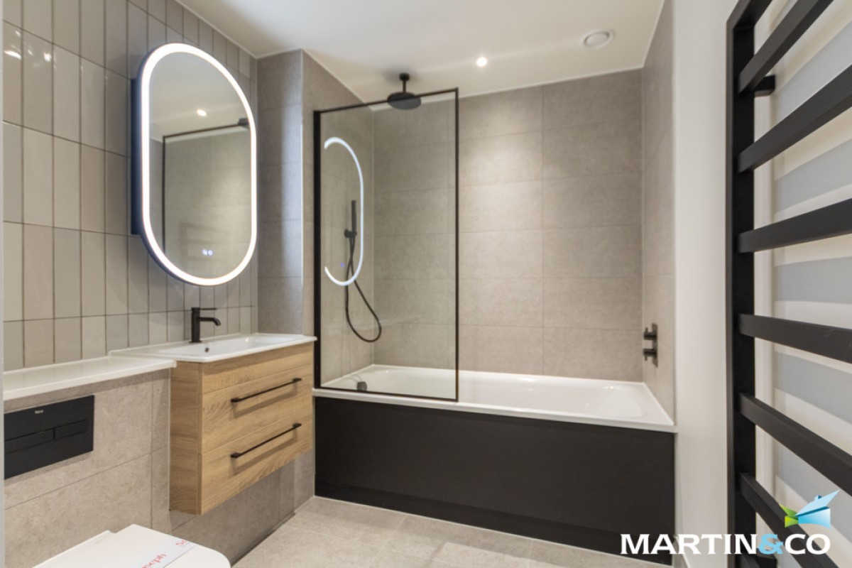 Curzon Wharf, Glasswater Locks, Pitt Street, Birmingham, B4