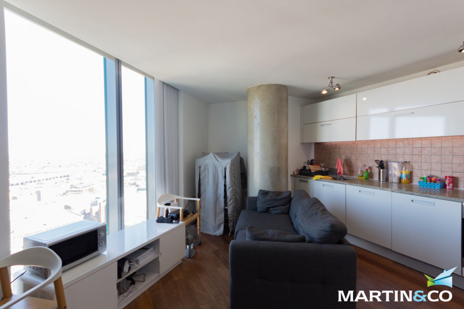 1 bedroom Flat for Letting Beetham Tower, Holloway Circus Queensway, Birmingham, B1