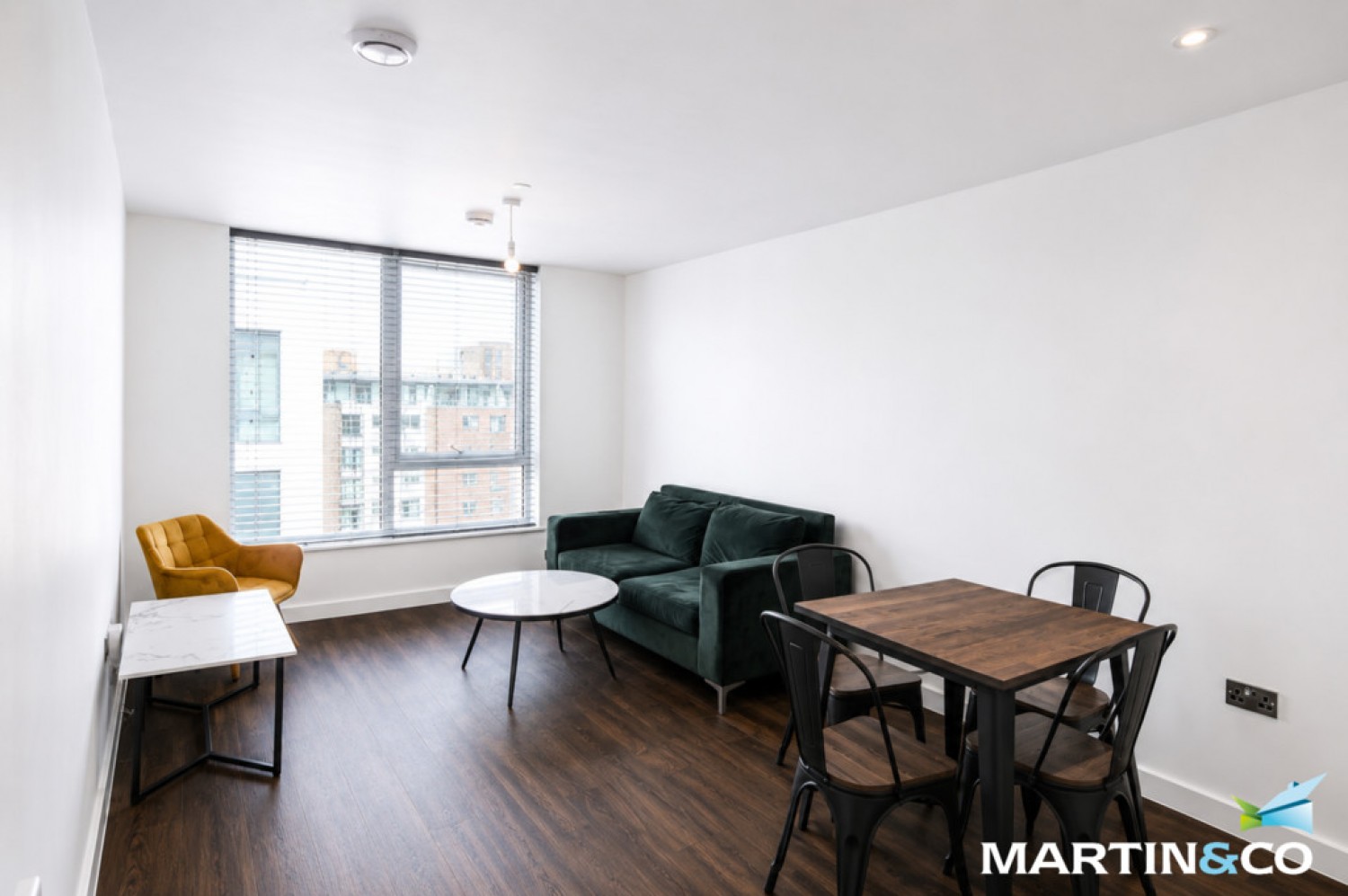 2 bedroom Flat for Letting Moseley Gardens, Moseley Street, Digbeth, B12